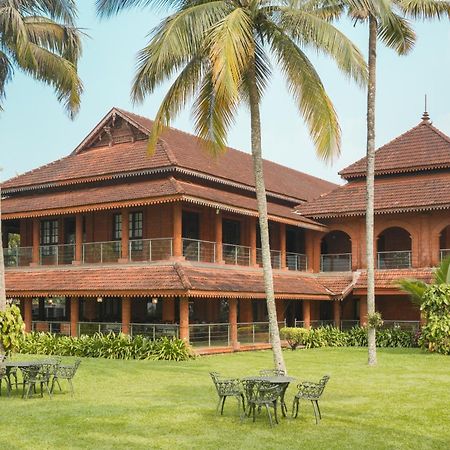 Lakesong Resort Кумараком Экстерьер фото