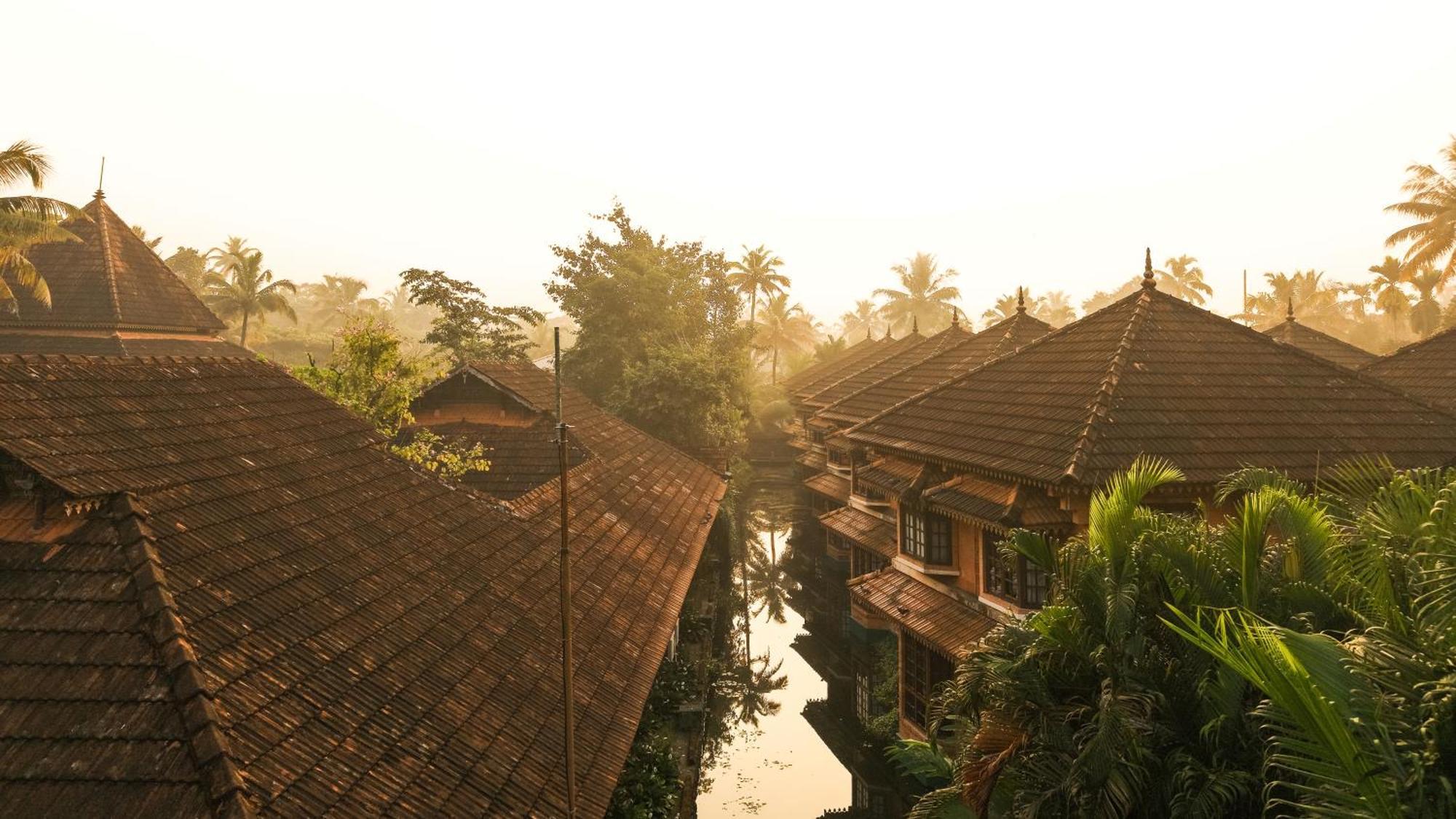 Lakesong Resort Кумараком Экстерьер фото